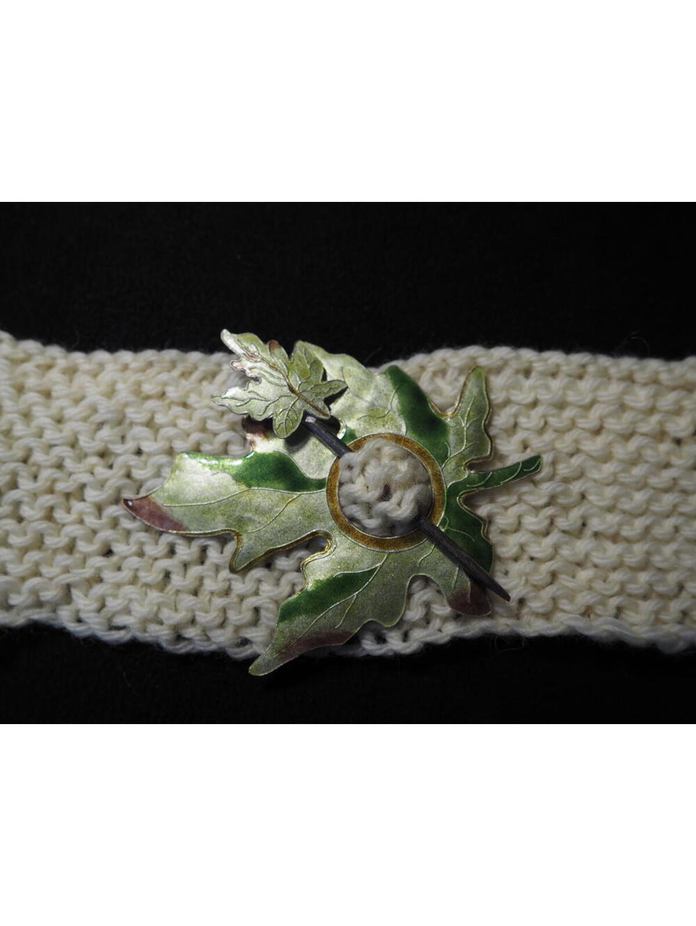 Vintage Enamel Maple Leaf Shawl Pin, Nature Inspired Sweater or Scarf Accessory